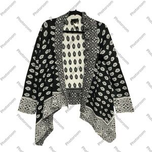 Jeans by Buffalo open front Black and White Patterned Women's Sweater size small
